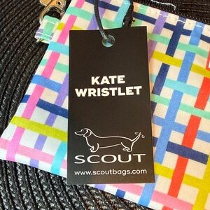 NWT SCOUT, Kate Wristlet